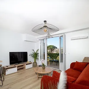 Superbe T2 Juan Les Pins 300m Des Plages Appartement Antibes